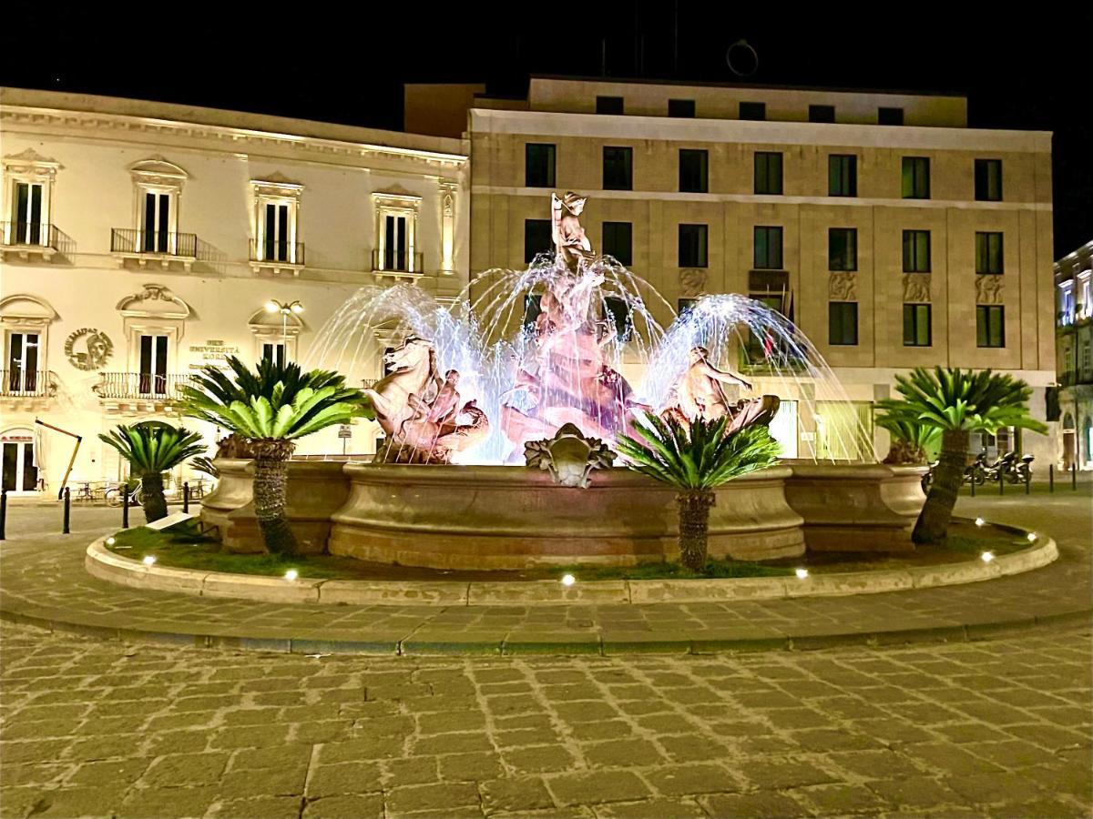 شقة Il Reginale Deluxe سيراكوزا المظهر الخارجي الصورة
