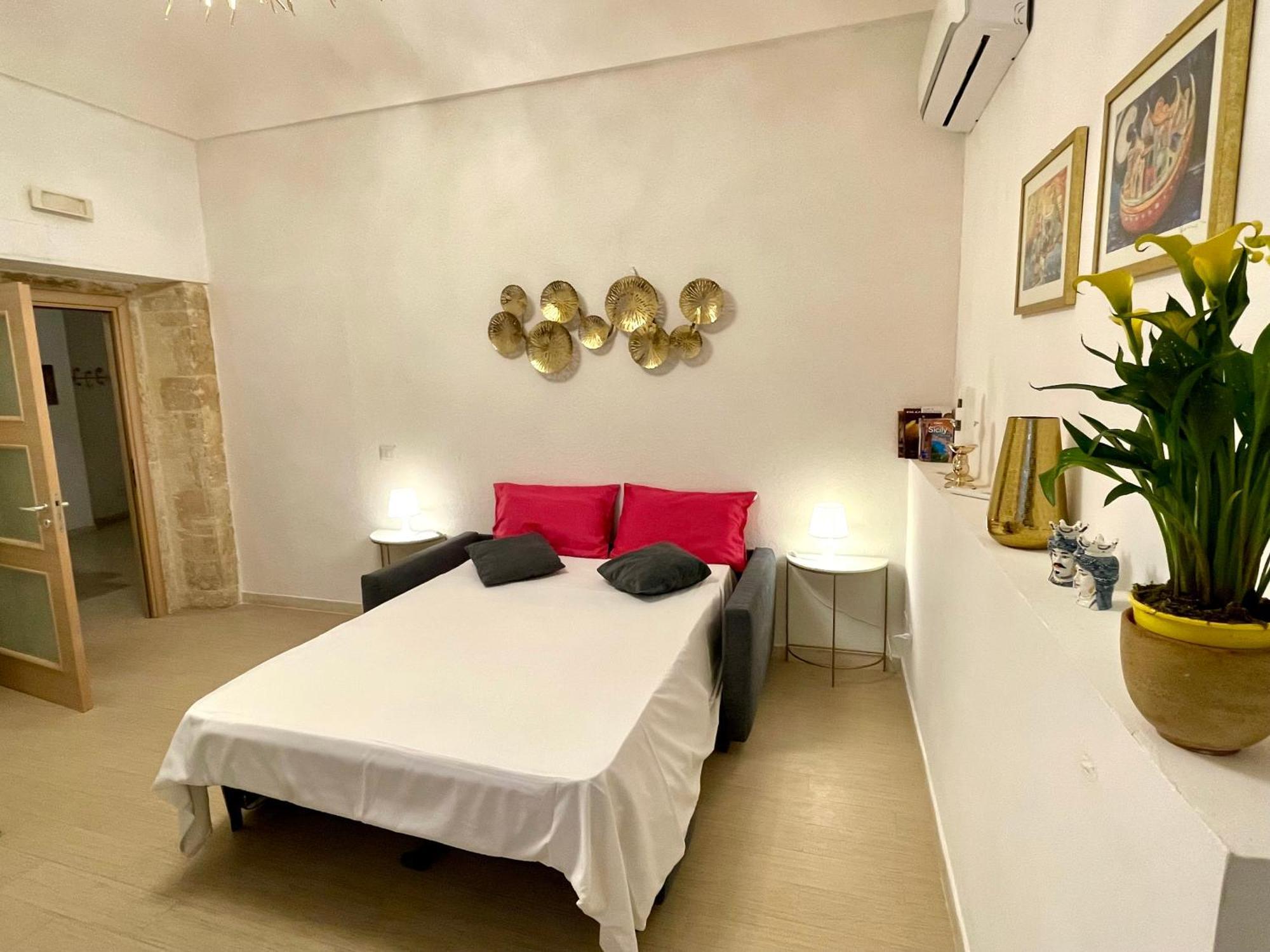 شقة Il Reginale Deluxe سيراكوزا المظهر الخارجي الصورة